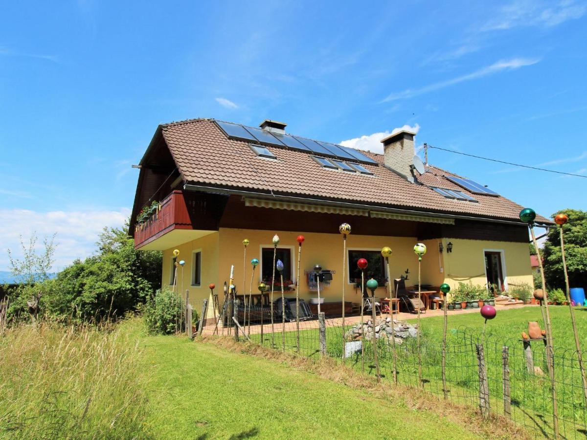 Apartment In Koettmannsdorf Near Bathing Lake Wurdach Eksteriør billede