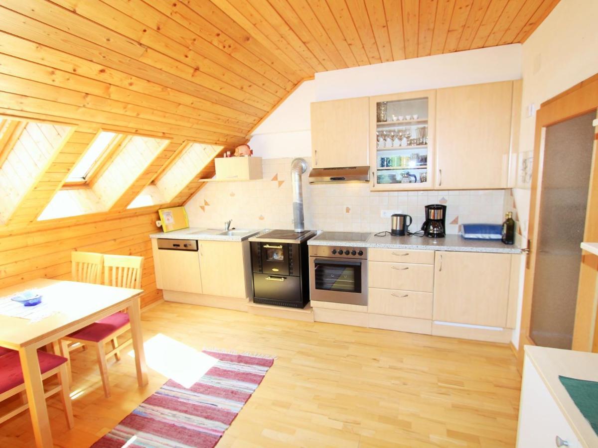 Apartment In Koettmannsdorf Near Bathing Lake Wurdach Eksteriør billede